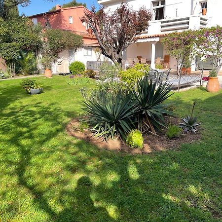 Appartement Rez De Villa Proche Port Et Plages De Sanary ภายนอก รูปภาพ