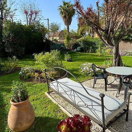 Appartement Rez De Villa Proche Port Et Plages De Sanary ภายนอก รูปภาพ