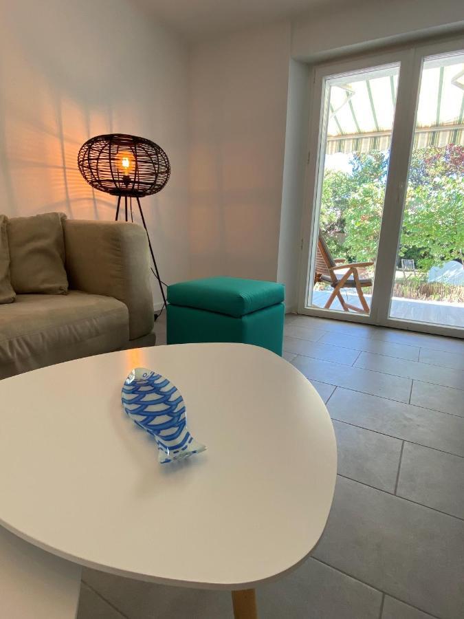 Appartement Rez De Villa Proche Port Et Plages De Sanary ภายนอก รูปภาพ