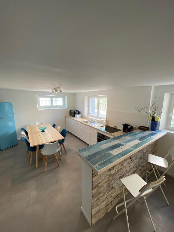 Appartement Rez De Villa Proche Port Et Plages De Sanary ภายนอก รูปภาพ