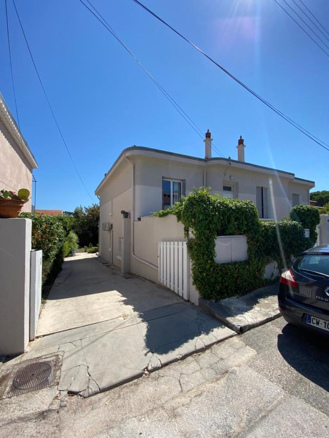 Appartement Rez De Villa Proche Port Et Plages De Sanary ภายนอก รูปภาพ