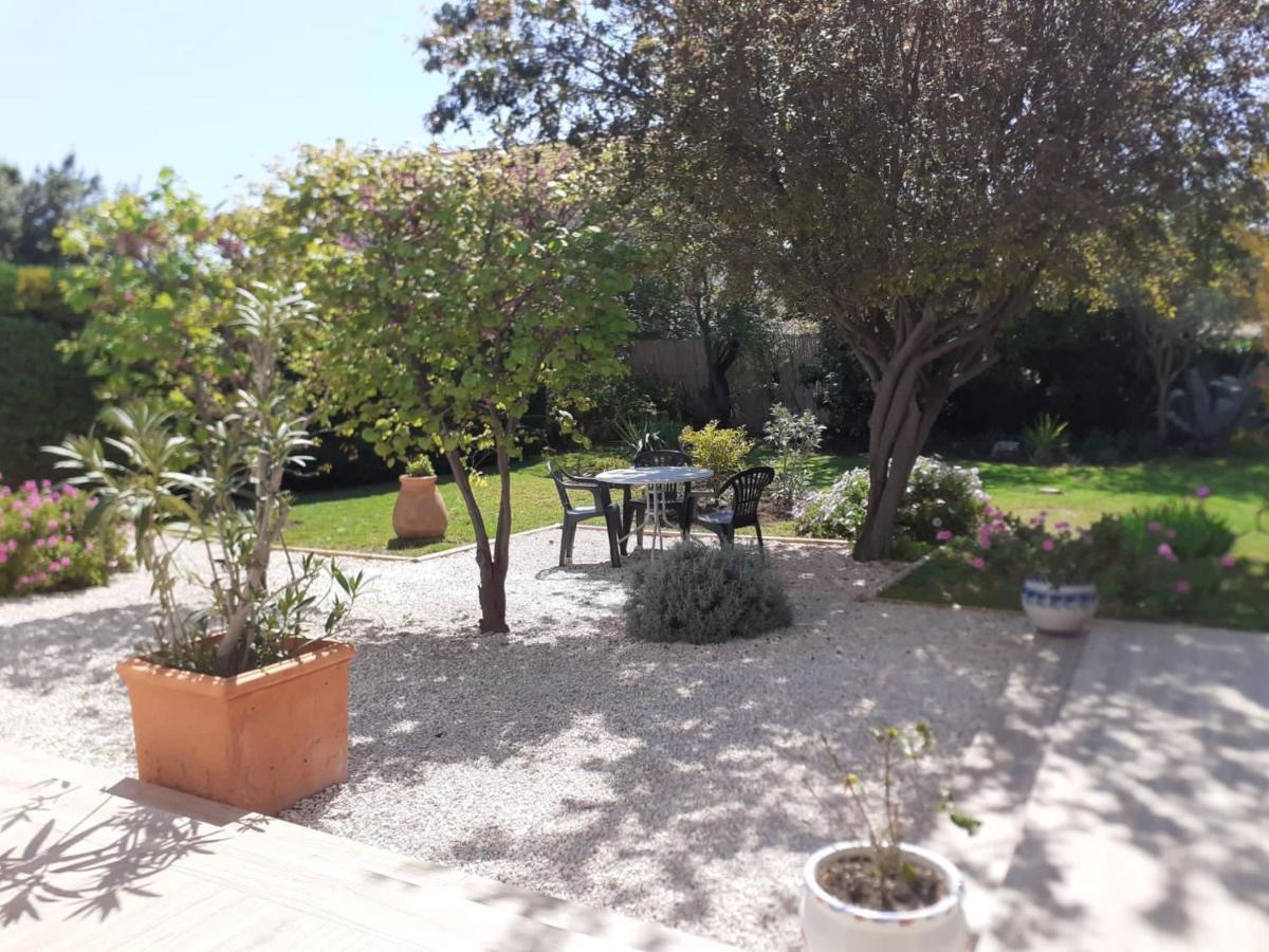 Appartement Rez De Villa Proche Port Et Plages De Sanary ภายนอก รูปภาพ