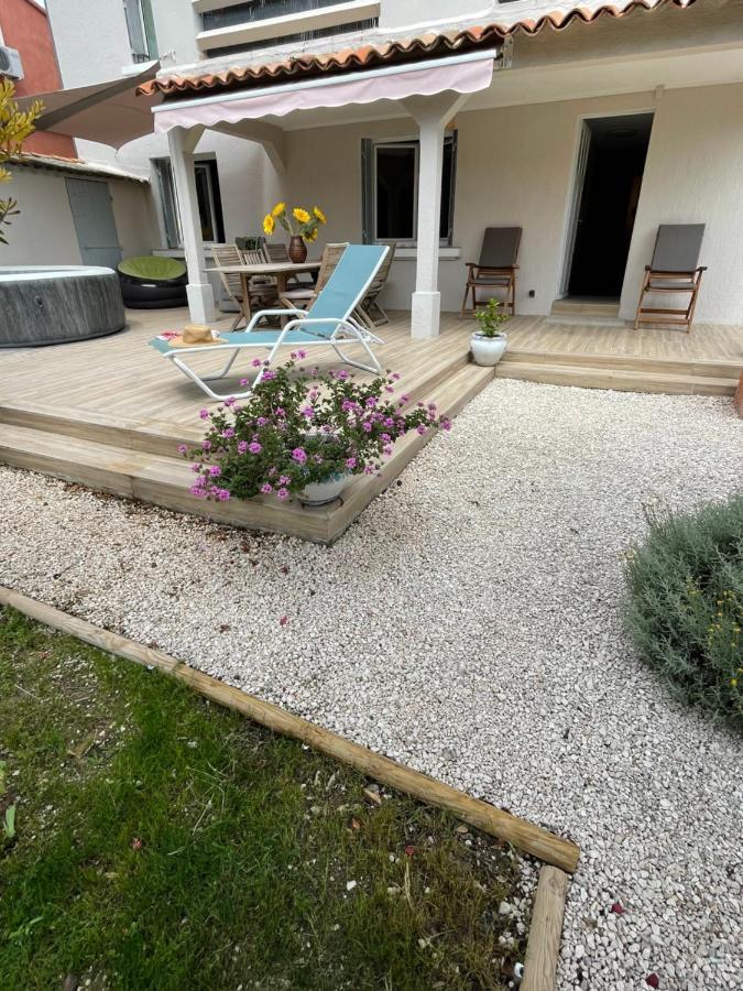 Appartement Rez De Villa Proche Port Et Plages De Sanary ภายนอก รูปภาพ
